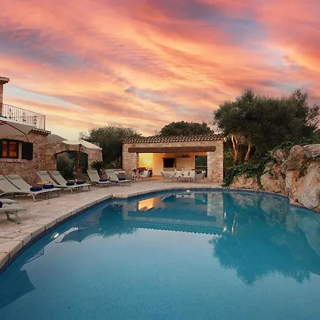 别墅 Bennassar 波连斯萨