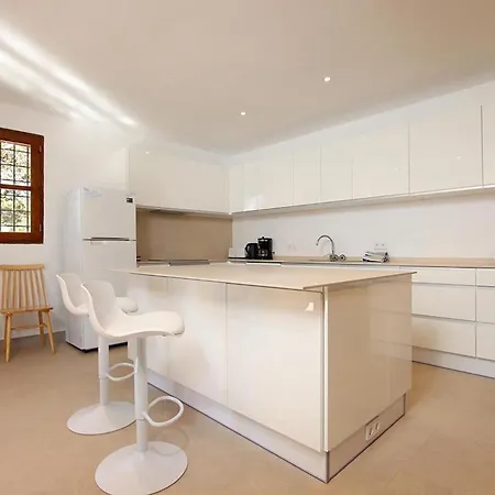 Bennassar 别墅 波连斯萨